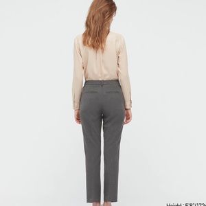 Uniqlo Smart Ankle Pants